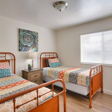 6L Top Floor Redcliff Condo, Pool & Hot Tub Moab Exterior photo
